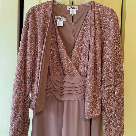 Patra Light Pink Formal Dress, size 14 - Picture 5 of 12